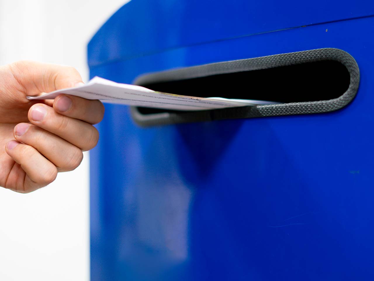 Collect your mail at the Pasadena Post Office